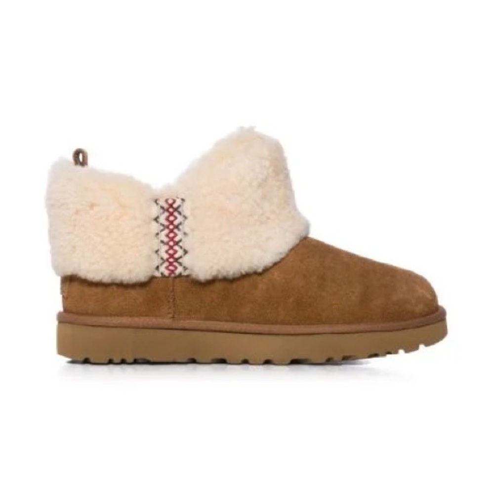 UGG ULTRA MINI BRAID BOOTIE IN CHESTNUT